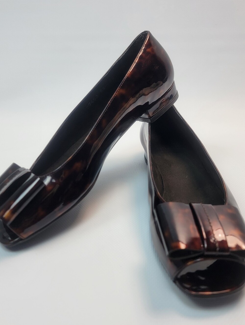 StuartWeitzman Tortoise Brown Shell Patent Leather Bow Ballet Flats Peep Toe 8½N